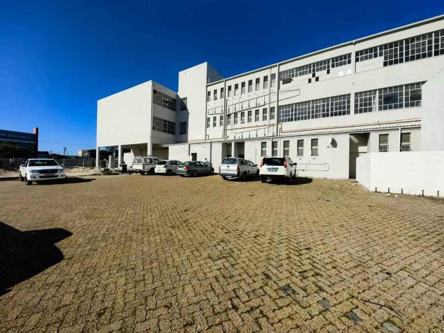 To Let commercial Property for Rent in Maitland Western Cape